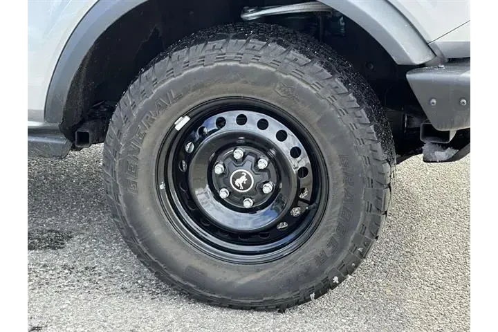 $37894 : Ford Bronco 2023 4x4 Base 4d image 7