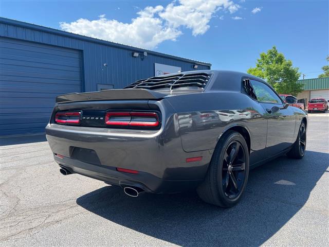 $17888 : 2018 Challenger R/T, FAST, AF image 7