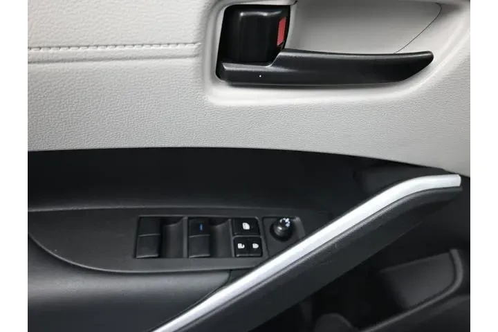 $23991 : Toyota Corolla Cross 2022 LE image 7