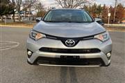 $12900 : 2016 RAV4 XLE thumbnail