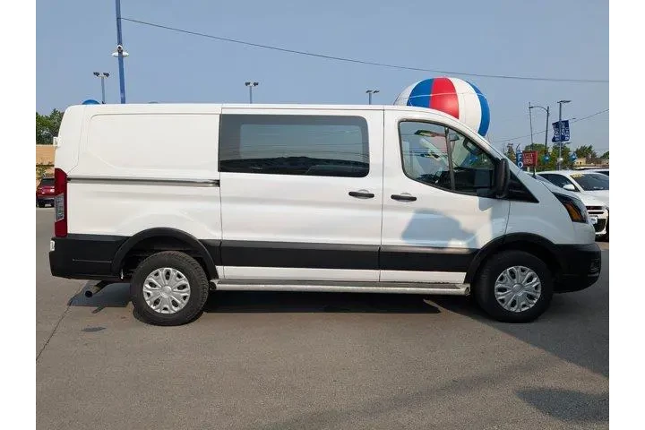 $28888 : Ford Transit 2023 250 3dr SW image 3