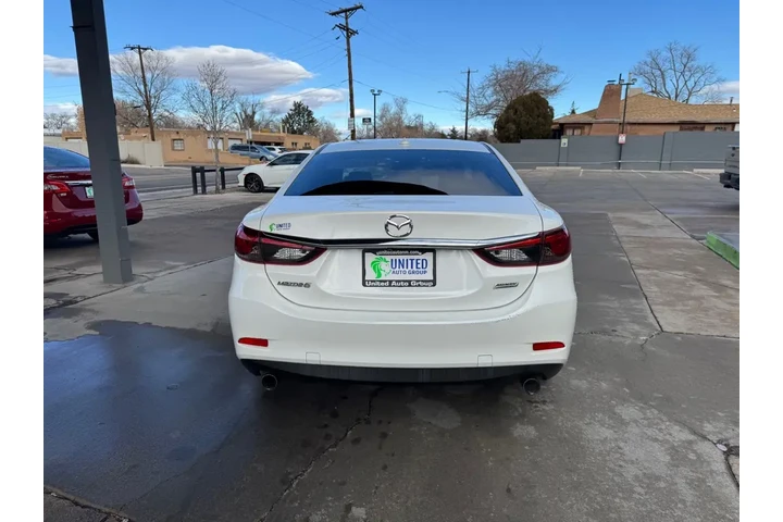 2017 MAZDA6 i Touring AT image 6