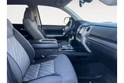 $35500 : Toyota Tundra 2021 4x4 SR5 4 thumbnail
