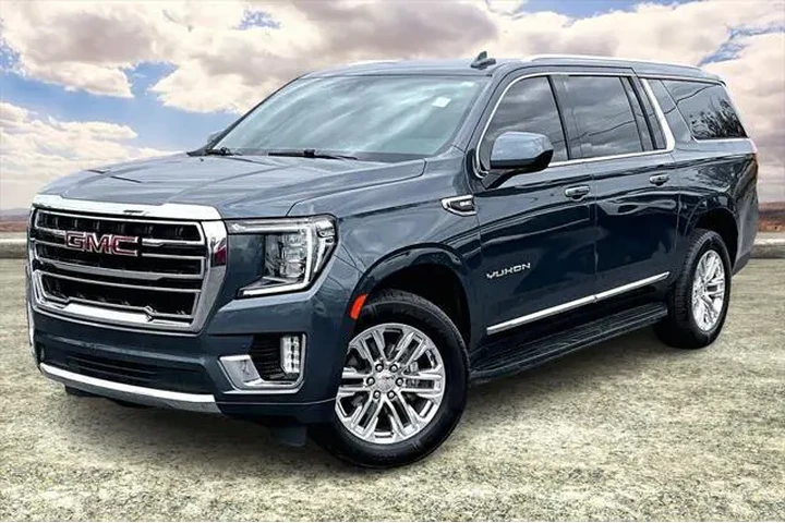 $32991 : GMC Yukon XL 2021 4x4 SLT 4d image 3
