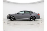 $18998 : Honda Accord 2018 Sport 4dr thumbnail