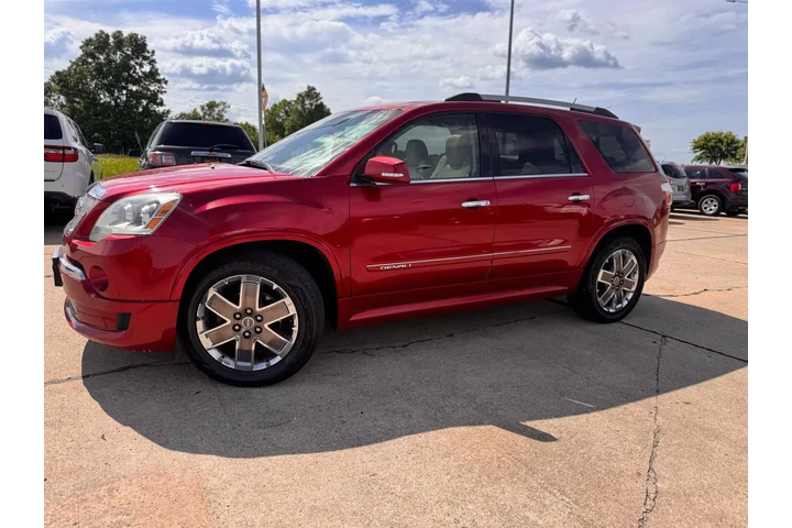 2012 GMC Acadia Denali AWD image 7