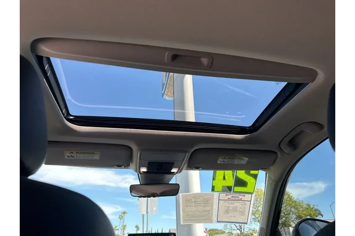 $24980 : Honda Civic 2024 Touring 4dr image 10