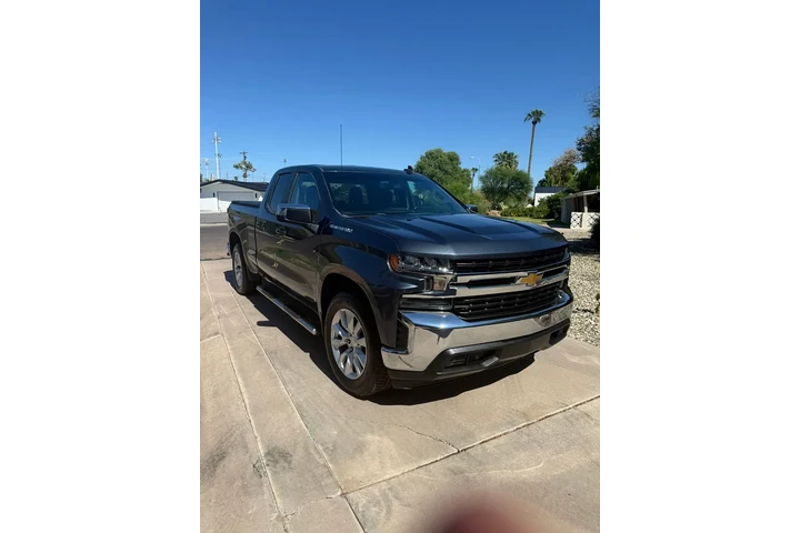 $12000 : 2020 Silverado 1500 LT image 1