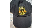$250 : GORRA NEGRA COBRA KAI, MEDIDA thumbnail
