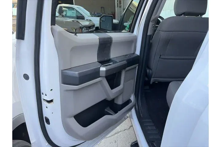 $22700 : Ford F-150 2017 4x2 Lariat 4 image 7