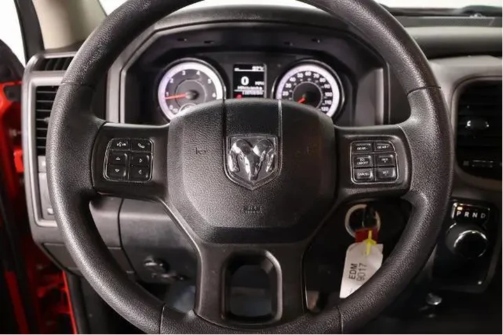 $19115 : Ram 1500 Classic 2022 4x2 Tr image 3