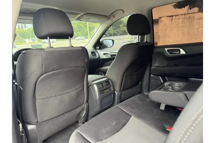 $6999 : 2017 Pathfinder SV image 10