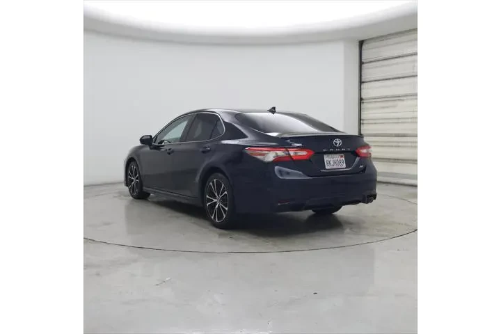 $21998 : Toyota Camry 2019 SE 4dr Sed image 2
