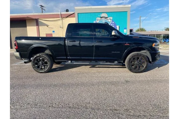 $39432 : Ram 2500 2019 4x4 Laramie 4d image 2