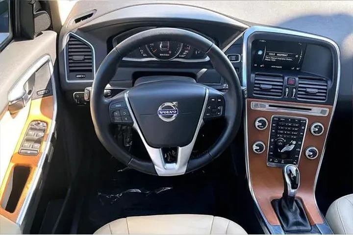 $12991 : Volvo XC60 2017 T5 Inscripti image 7