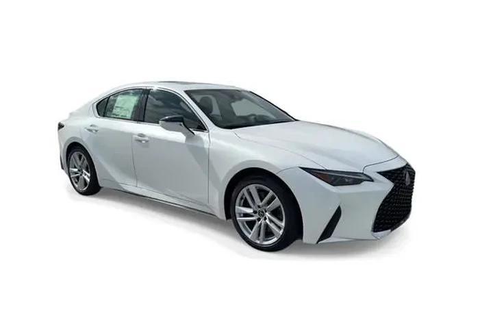 $37998 : Lexus IS 300 2024 4dr Sedan image 2