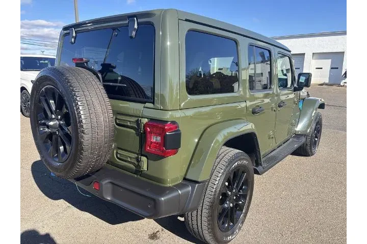 $31890 : Jeep Wrangler Unlimited 2022 image 5