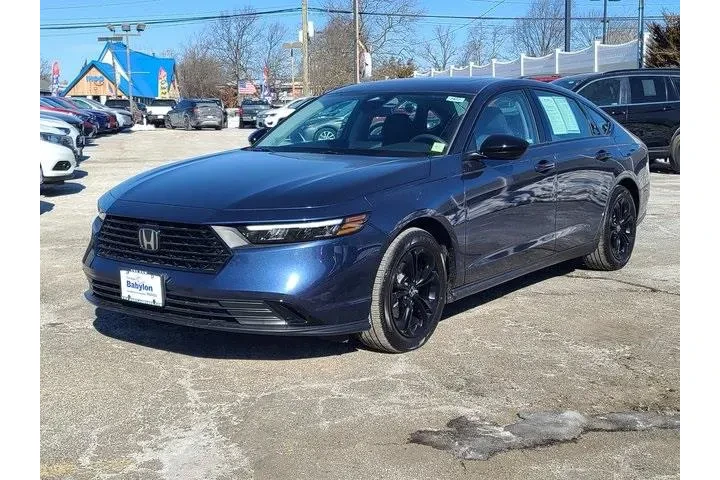 $29972 : Honda Accord 2025 SE 4dr Sed image 1