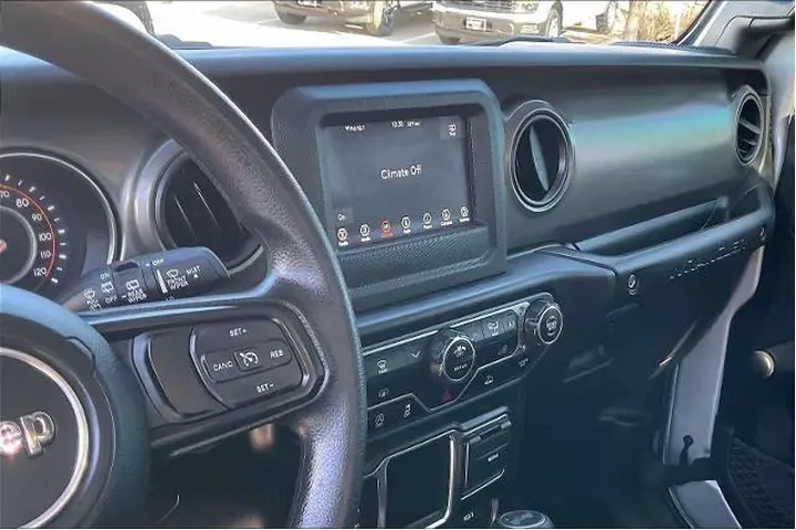 $29190 : Jeep Wrangler 2023 4x4 Sport image 6