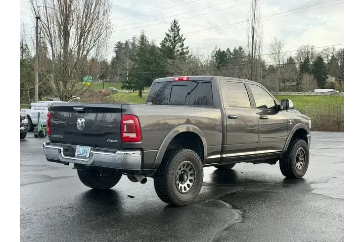 $39800 : Ram 2500 2020 4x4 Laramie 4d image 3