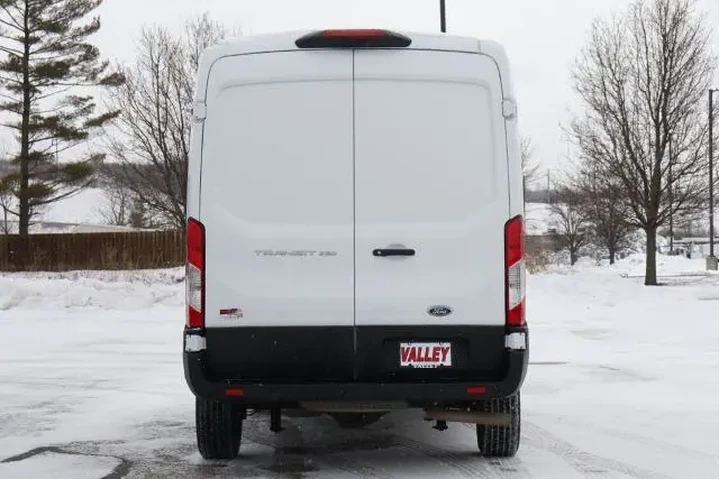 $34900 : Ford Transit 2023 250 3dr SW image 7