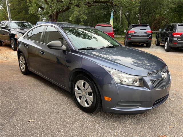 $5999 : 2013 Cruze LS Auto image 5