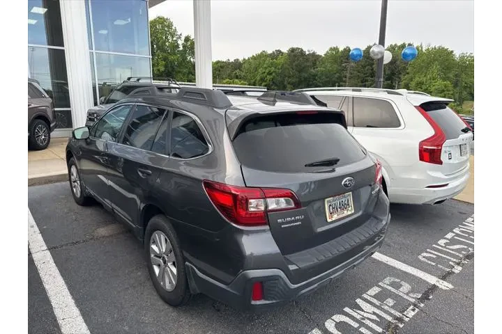 $16901 : Subaru Outback 2018 AWD 2.5i image 5