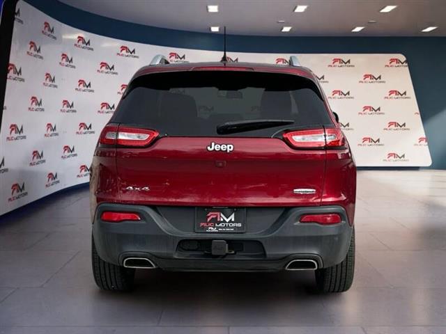 2016 Cherokee Latitude image 5