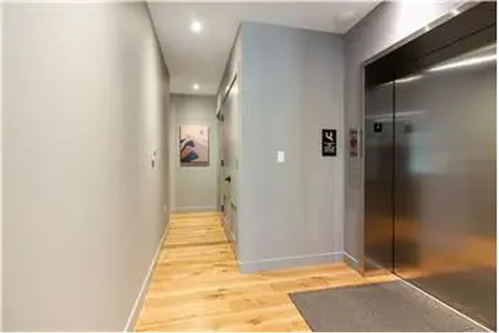 $5300 : Rental property with 5 bedro image 4