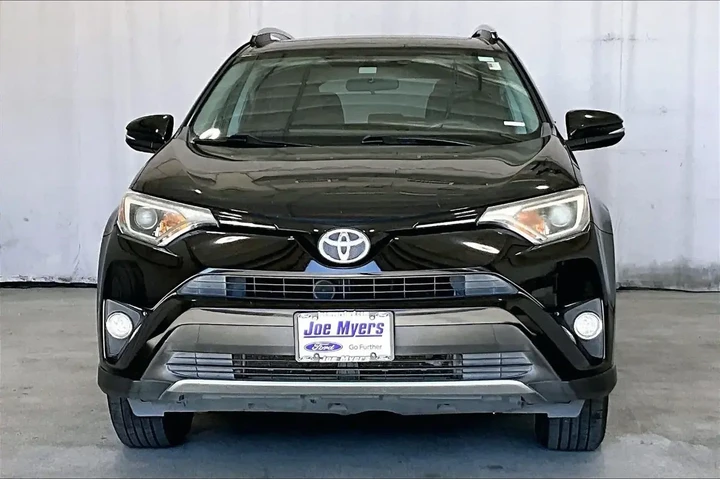 $15995 : Toyota RAV4 2016 XLE 4dr SUV image 3