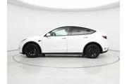 $29998 : Tesla Model Y 2021 AWD Long thumbnail