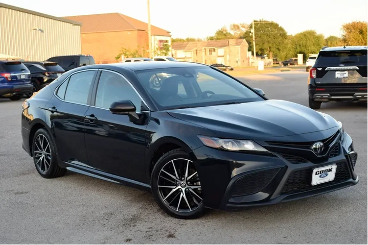 $23986 : Toyota Camry 2024 SE 4dr Sed image 7