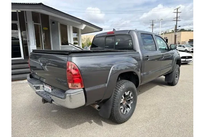 $21227 : Toyota Tacoma 2015 4x2 PreRu image 7