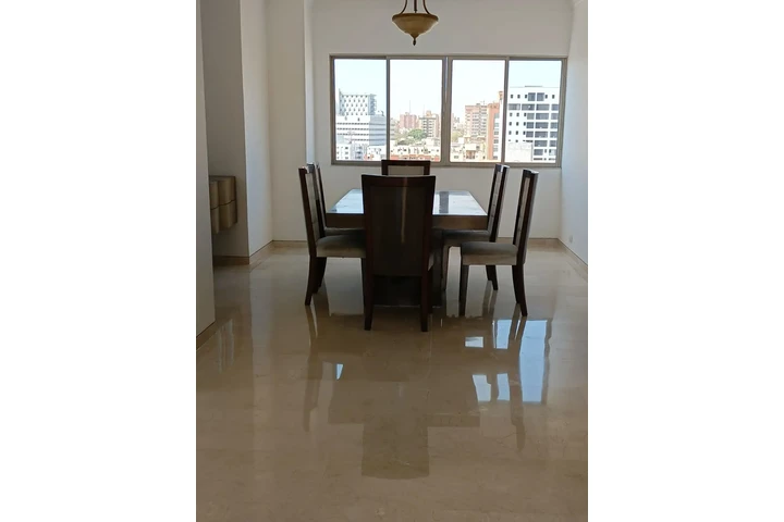 $3500 : penthouse image 2
