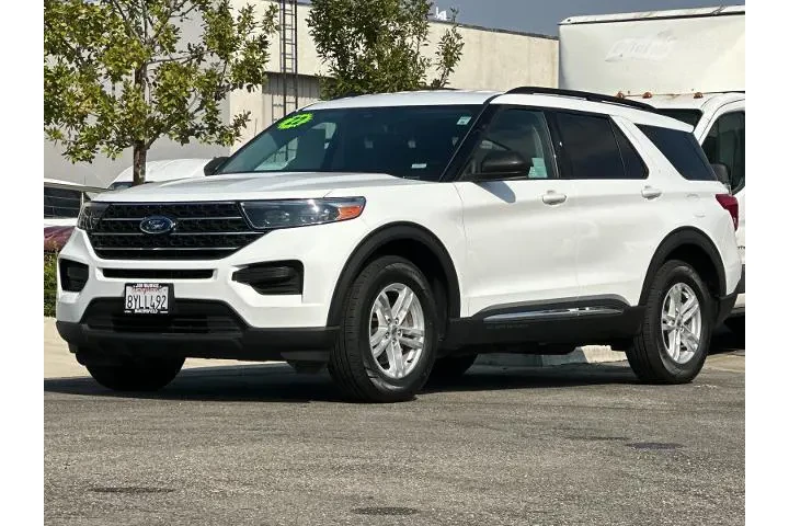$31670 : Ford Explorer 2022 AWD XLT 4 image 8