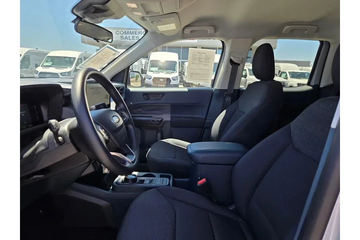 $28999 : Ford Maverick 2026 AWD XL 4d image 8