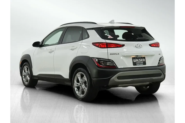 $19998 : Hyundai KONA 2023 AWD SEL 4d image 3