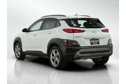 $19998 : Hyundai KONA 2023 AWD SEL 4d thumbnail