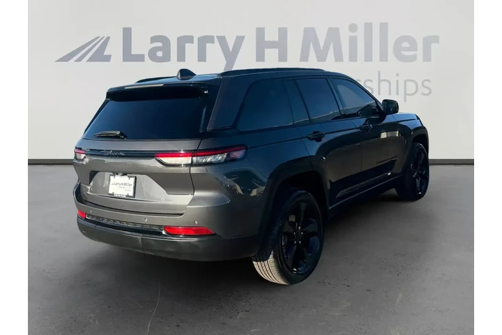 $27919 : Jeep Grand Cherokee 2022 4x2 image 5