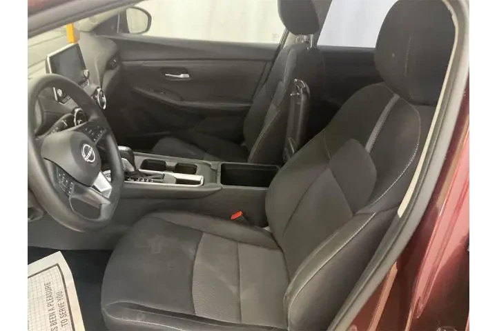$21995 : Nissan Sentra 2025 SV 4dr Se image 3