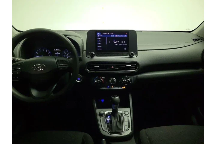 $20998 : Hyundai KONA 2023 AWD SEL 4d image 9