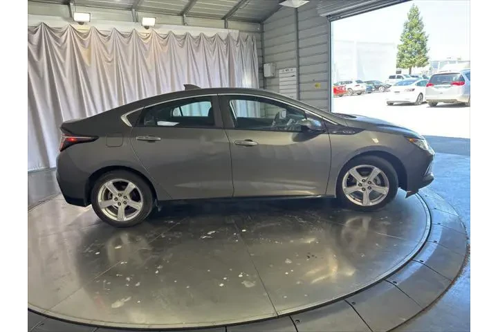 $8495 : Chevrolet Volt 2017 LT 4dr H image 3