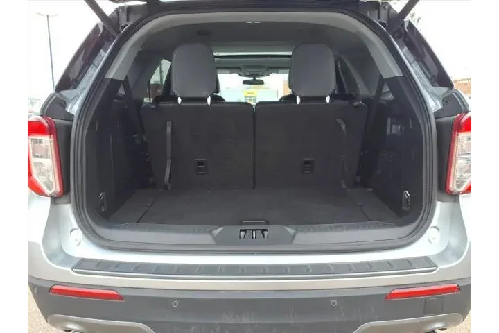 $30980 : Ford Explorer 2023 AWD XLT 4 image 10