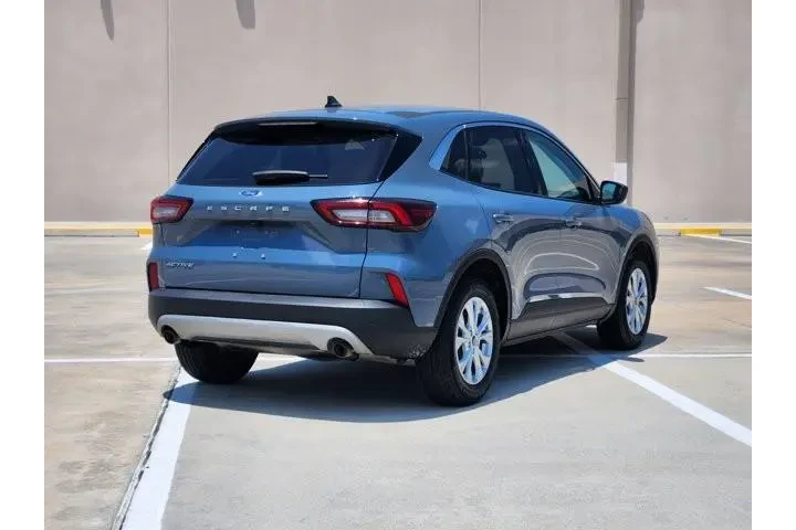 $23633 : Ford Escape 2024 Active 4dr image 5