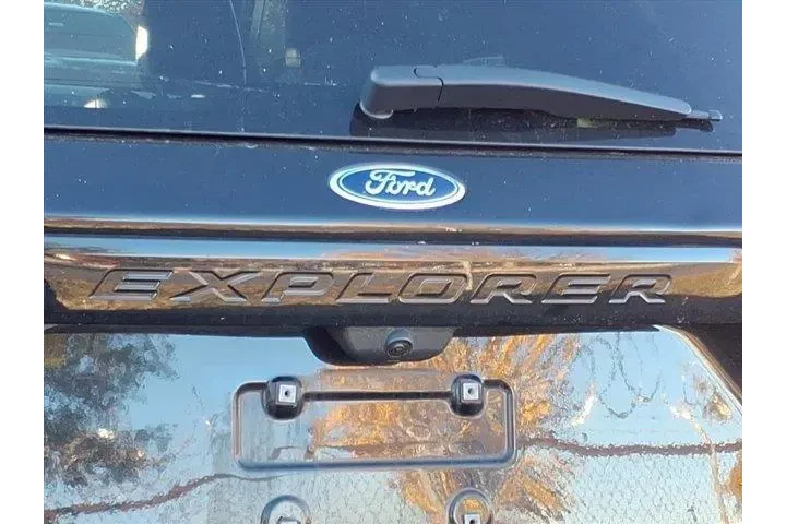 $39998 : Ford Explorer 2023 ST 4dr SU image 8