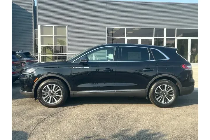 $36670 : Lincoln Nautilus 2022 Reserv image 7