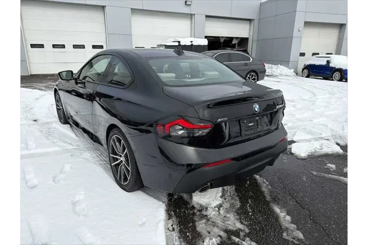 $35943 : BMW 2 Series 2023 AWD 230i x image 5