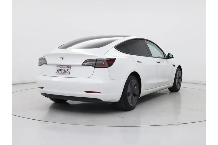 $26998 : Tesla Model 3 2022 4dr Sedan image 8