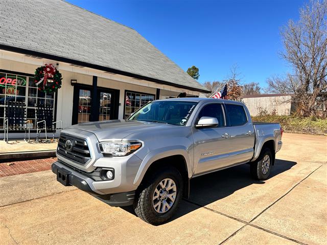 $26995 : 2018 Tacoma image 1