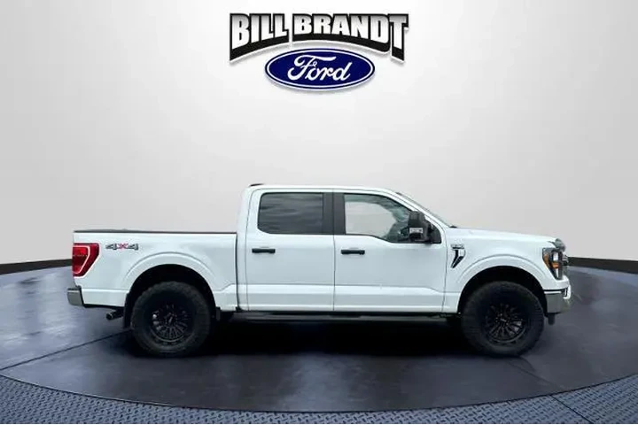 $37795 : Ford F-150 2023 4x4 XL 4dr S image 3